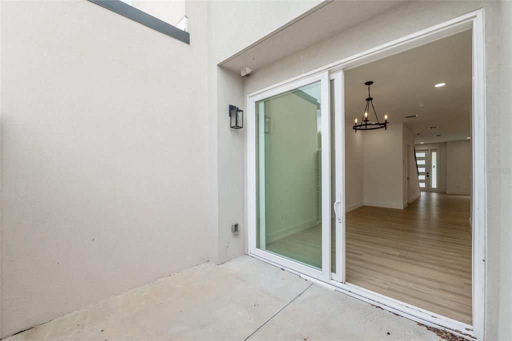 For Sale: $398,000 (3 beds, 2 baths, 1640 Square Feet)