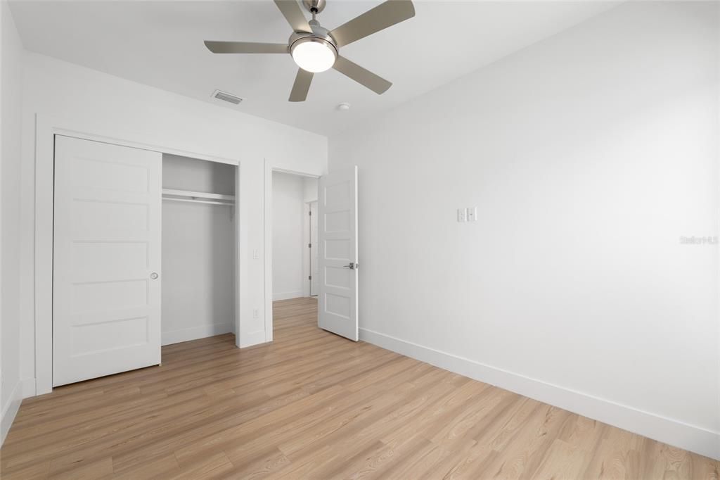 For Sale: $398,000 (3 beds, 2 baths, 1640 Square Feet)