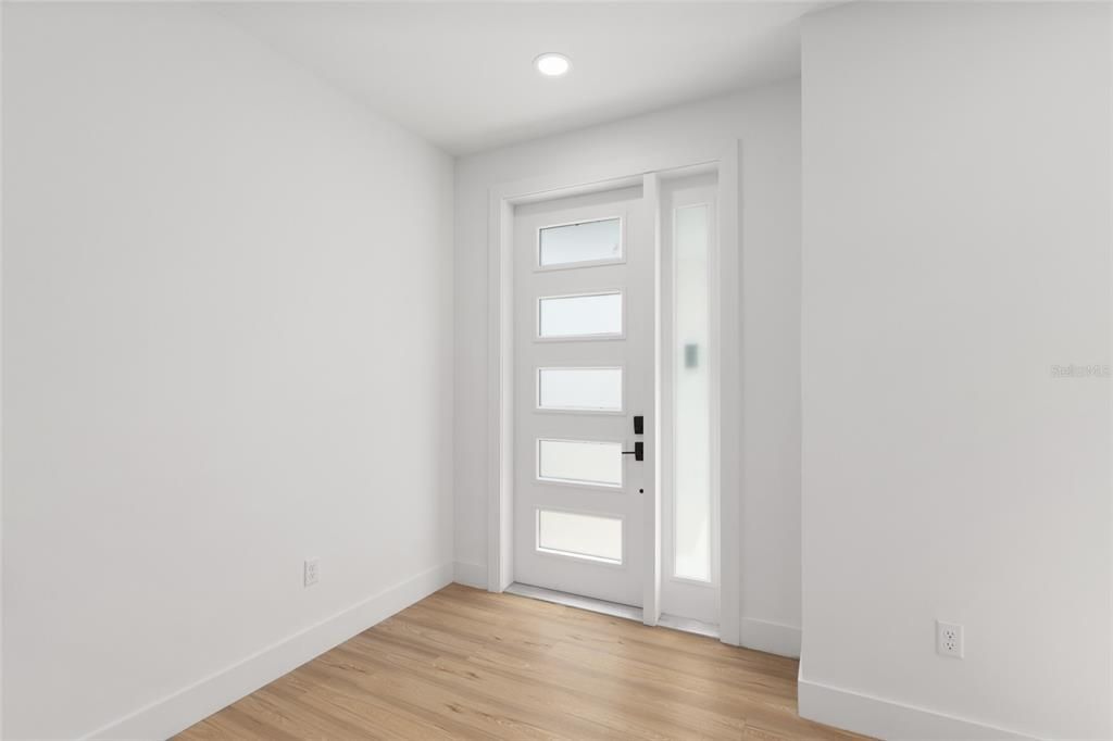 For Sale: $398,000 (3 beds, 2 baths, 1640 Square Feet)