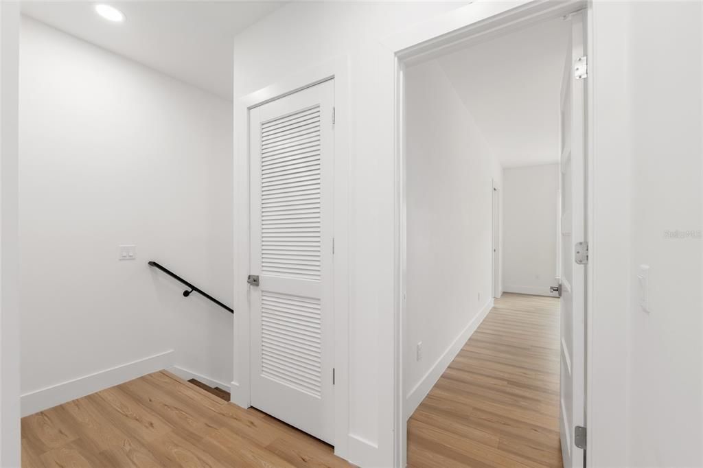 For Sale: $398,000 (3 beds, 2 baths, 1640 Square Feet)