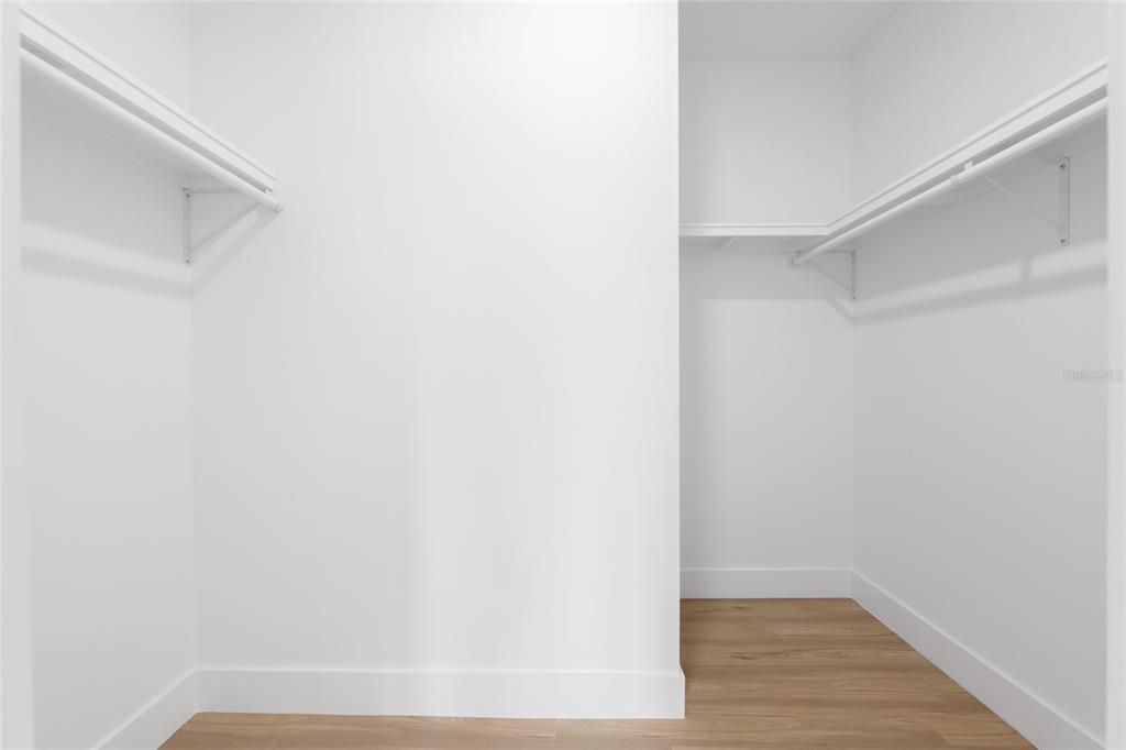 For Sale: $398,000 (3 beds, 2 baths, 1640 Square Feet)