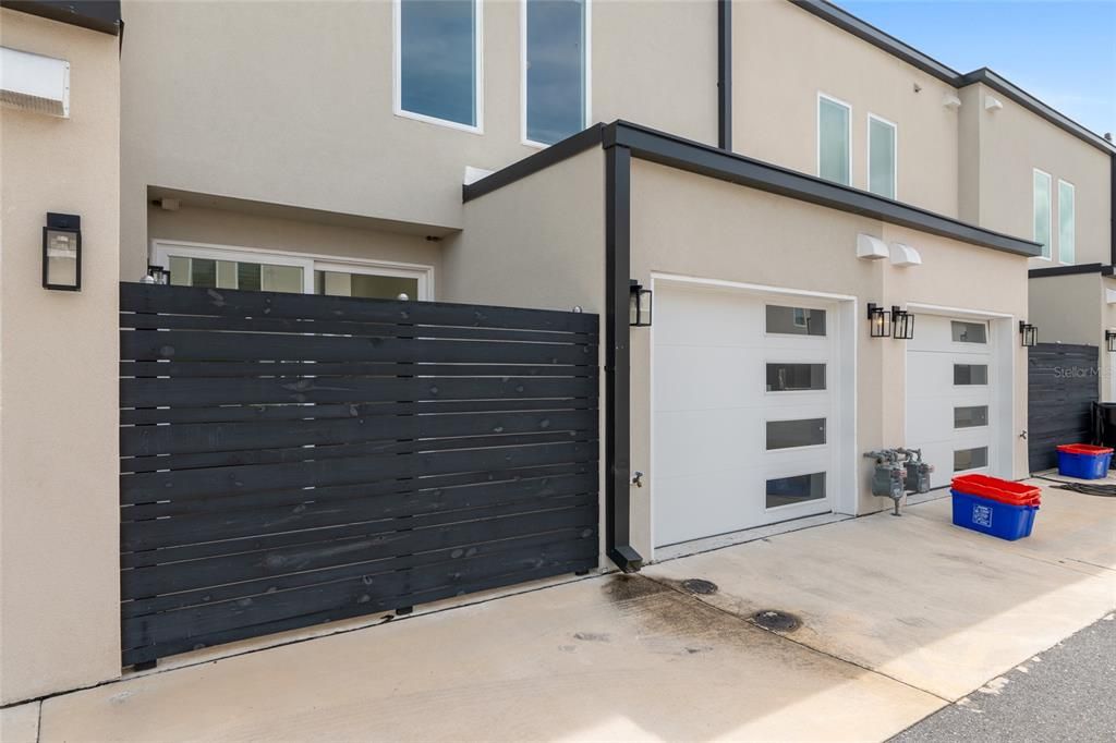 For Sale: $398,000 (3 beds, 2 baths, 1640 Square Feet)