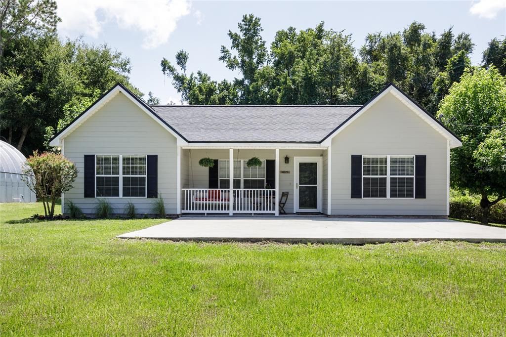 最近售出: $347,000 (3 贝兹, 2 浴室, 1306 平方英尺)