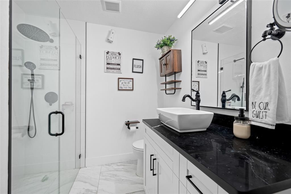 待售: $639,000 (4 贝兹, 2 浴室, 2195 平方英尺)