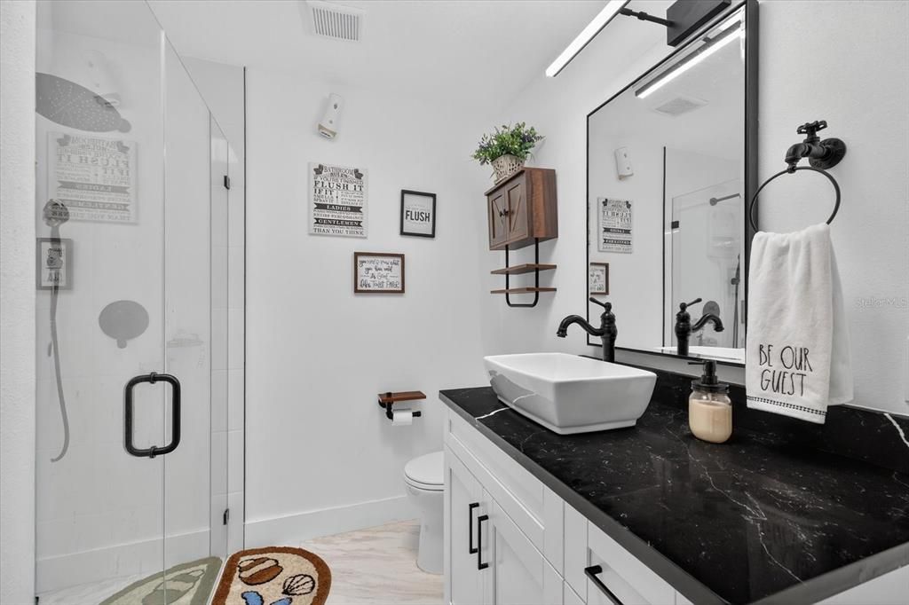 待售: $639,000 (4 贝兹, 2 浴室, 2195 平方英尺)