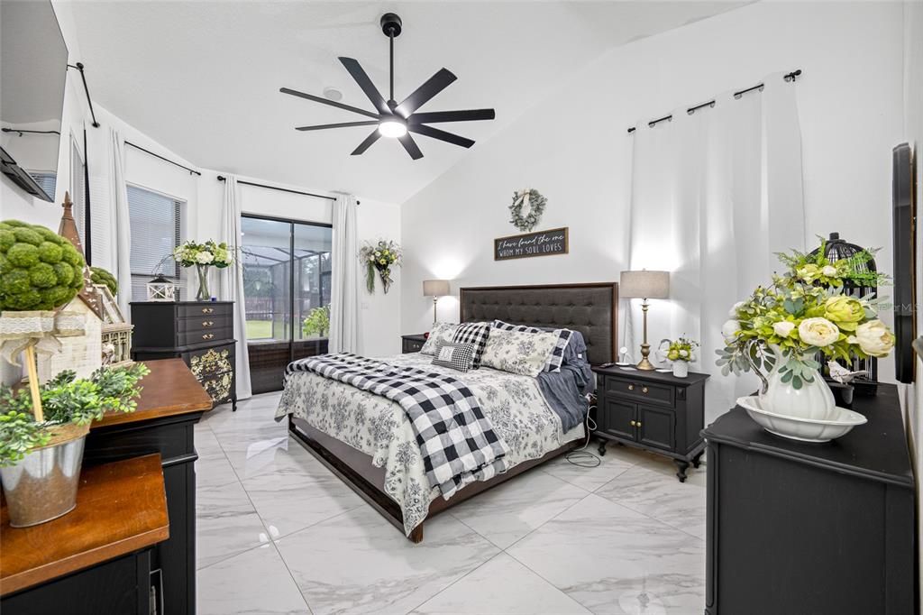 待售: $639,000 (4 贝兹, 2 浴室, 2195 平方英尺)