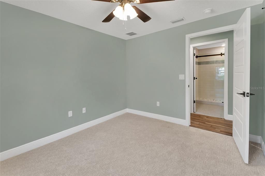 Active With Contract: $499,900 (5 beds, 3 baths, 2696 Square Feet)