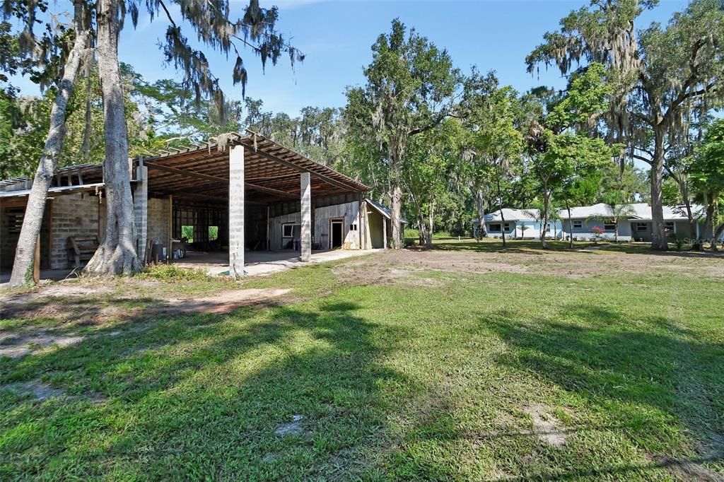 Active With Contract: $499,900 (5 beds, 3 baths, 2696 Square Feet)