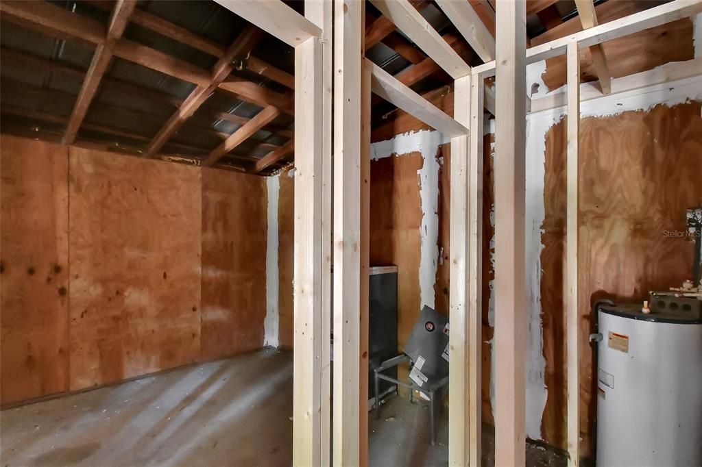 Active With Contract: $499,900 (5 beds, 3 baths, 2696 Square Feet)