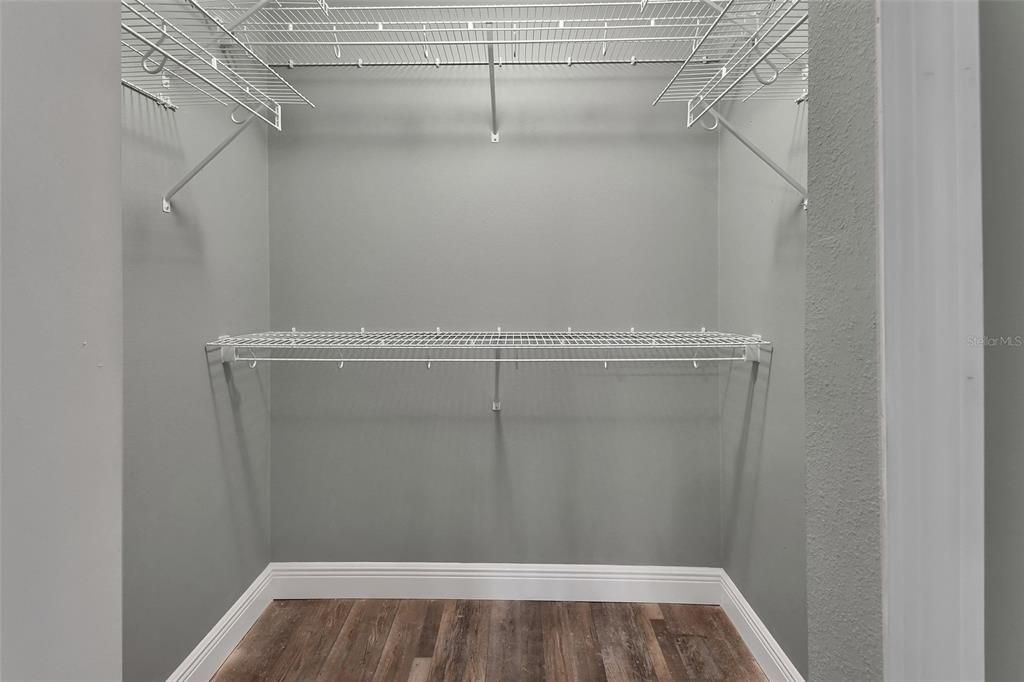 Active With Contract: $499,900 (5 beds, 3 baths, 2696 Square Feet)