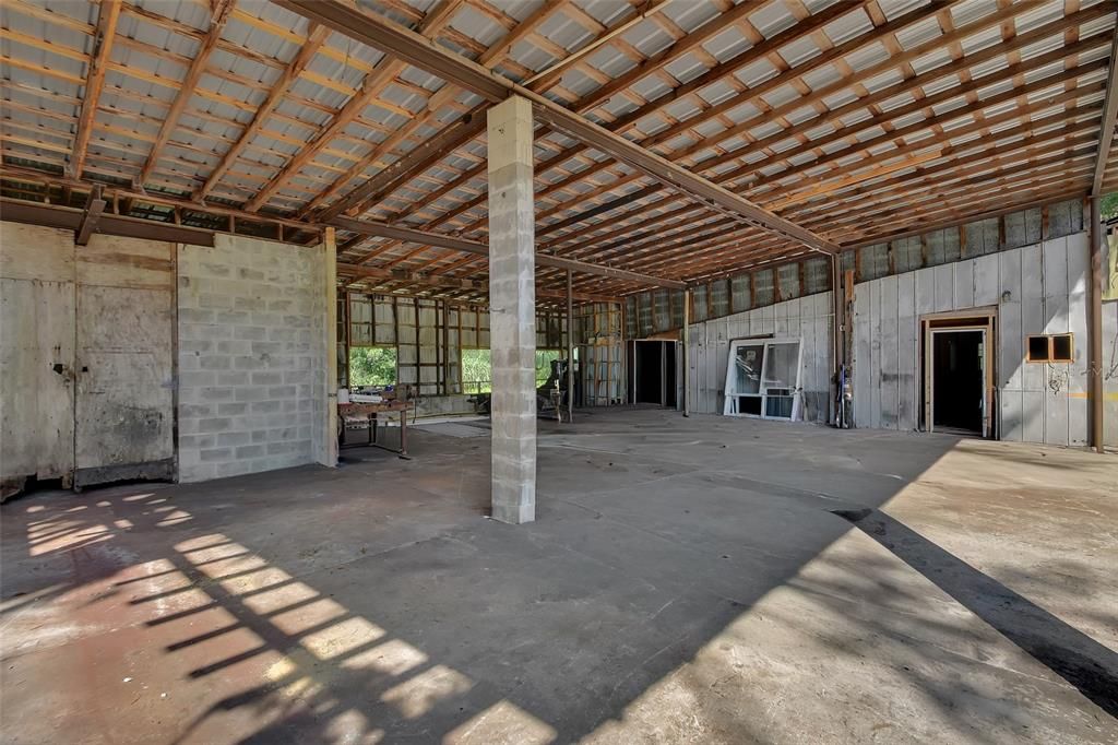 Active With Contract: $499,900 (5 beds, 3 baths, 2696 Square Feet)