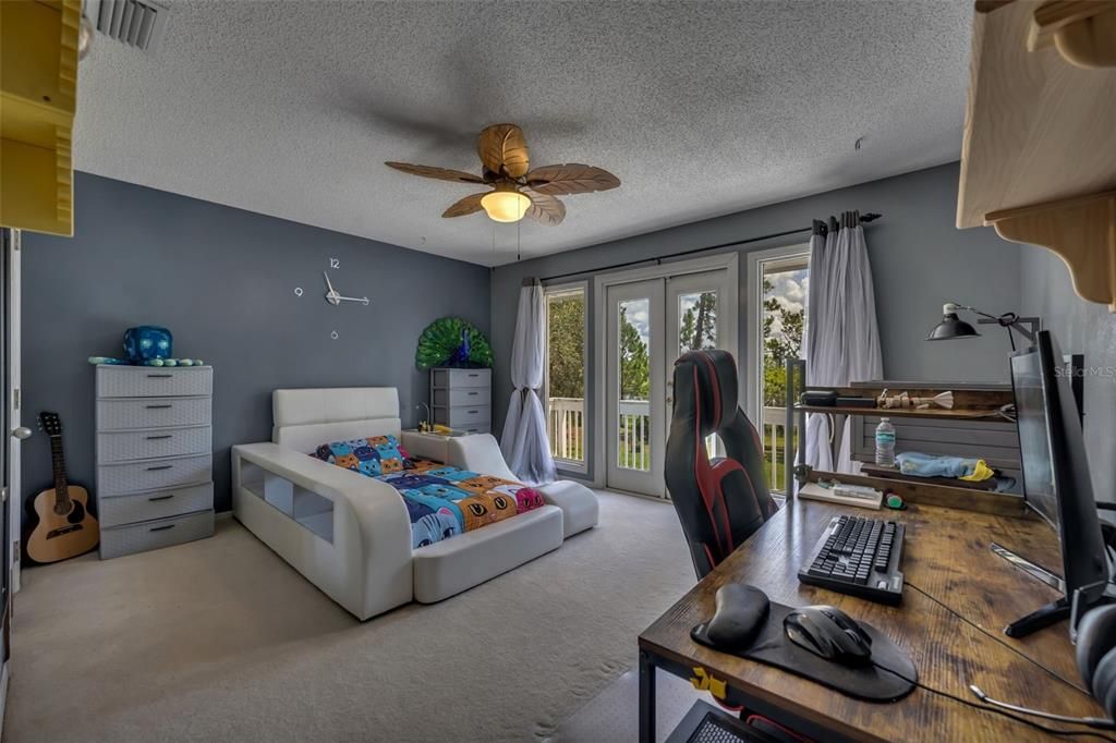 待售: $985,000 (5 贝兹, 3 浴室, 3402 平方英尺)