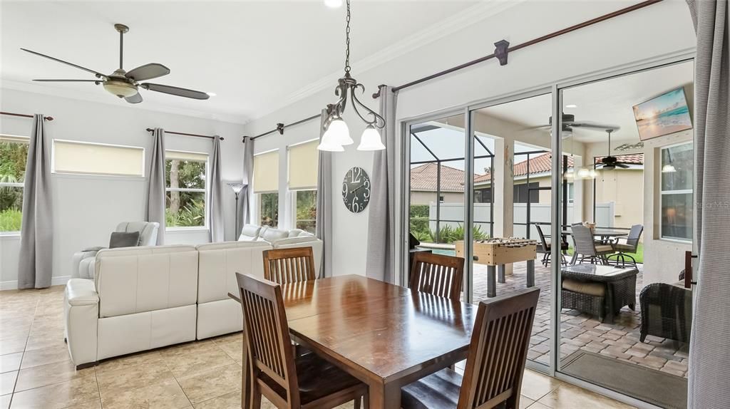 Active With Contract: $824,500 (4 beds, 3 baths, 3431 Square Feet)