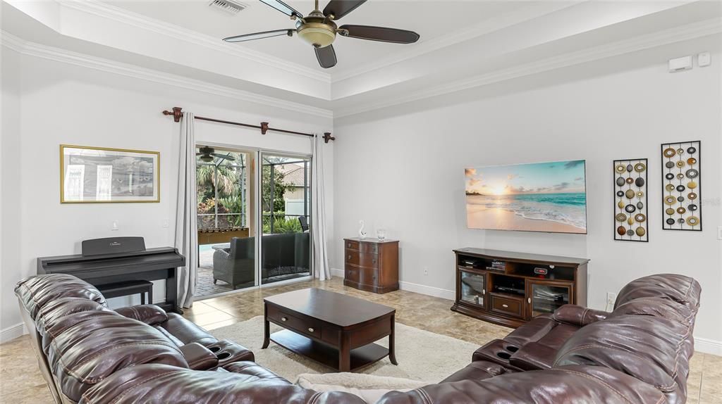 Active With Contract: $824,500 (4 beds, 3 baths, 3431 Square Feet)