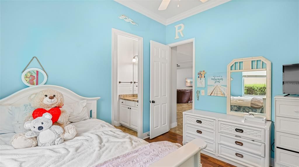 Active With Contract: $824,500 (4 beds, 3 baths, 3431 Square Feet)