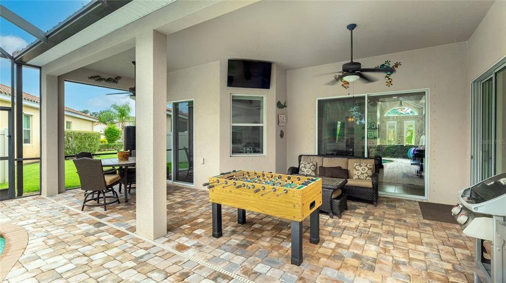 Active With Contract: $824,500 (4 beds, 3 baths, 3431 Square Feet)