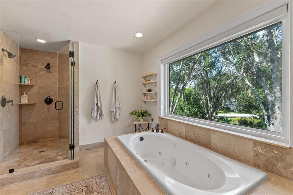 Под контрактом: $2,219,000 (5 спален, 4 ванн, 4328 Квадратных фут)