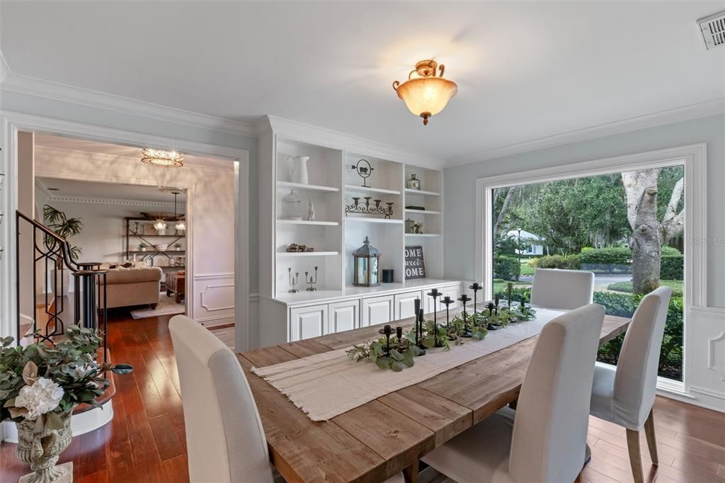 Под контрактом: $2,219,000 (5 спален, 4 ванн, 4328 Квадратных фут)