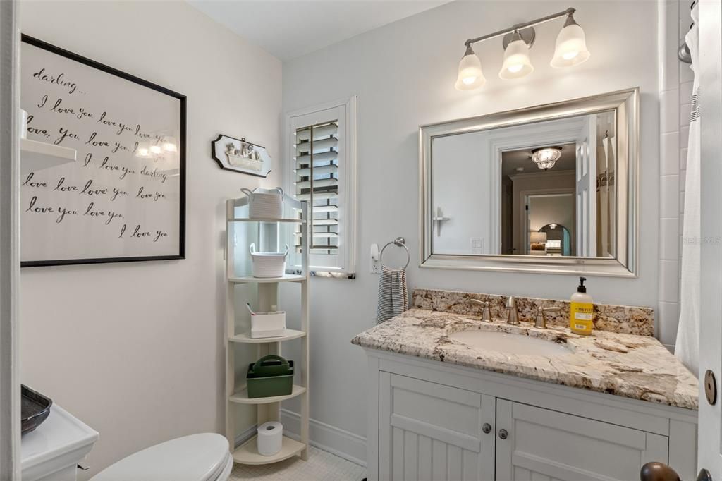 Под контрактом: $2,219,000 (5 спален, 4 ванн, 4328 Квадратных фут)