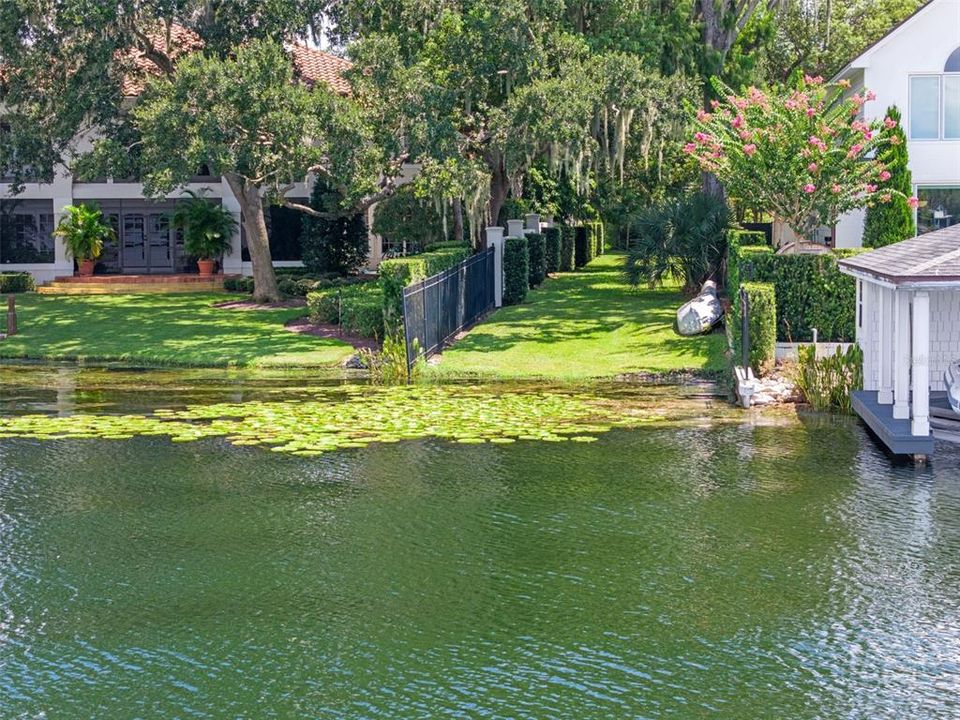 Под контрактом: $2,219,000 (5 спален, 4 ванн, 4328 Квадратных фут)