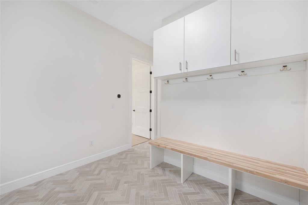 En Venta: $2,749,000 (4 camas, 3 baños, 3122 Pies cuadrados)