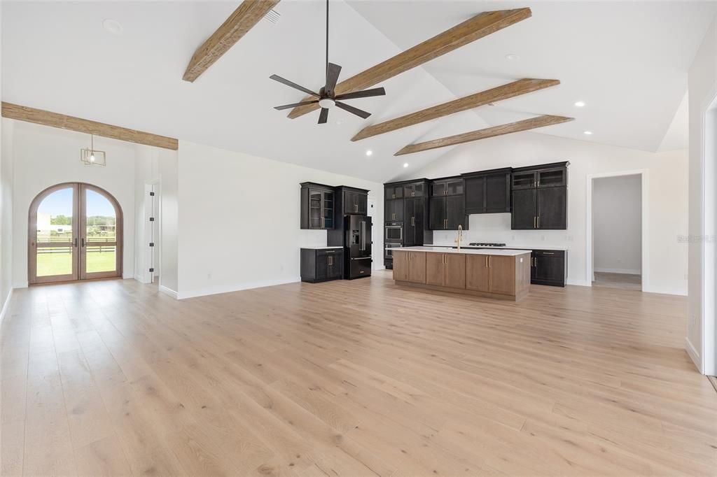 En Venta: $2,749,000 (4 camas, 3 baños, 3122 Pies cuadrados)