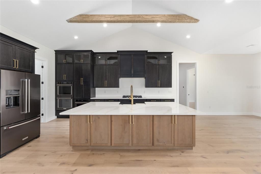 En Venta: $2,749,000 (4 camas, 3 baños, 3122 Pies cuadrados)