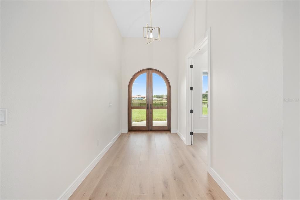 En Venta: $2,749,000 (4 camas, 3 baños, 3122 Pies cuadrados)