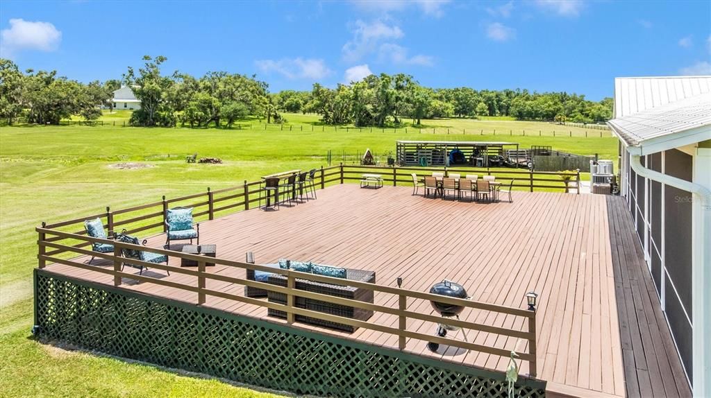 For Sale: $1,350,000 (3 beds, 2 baths, 2929 Square Feet)