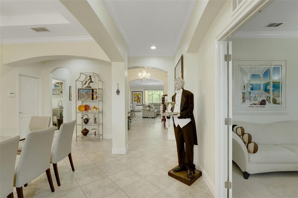 En Venta: $999,000 (4 camas, 3 baños, 3261 Pies cuadrados)