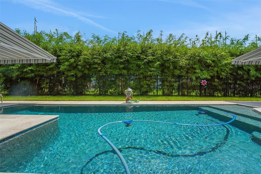 En Venta: $999,000 (4 camas, 3 baños, 3261 Pies cuadrados)