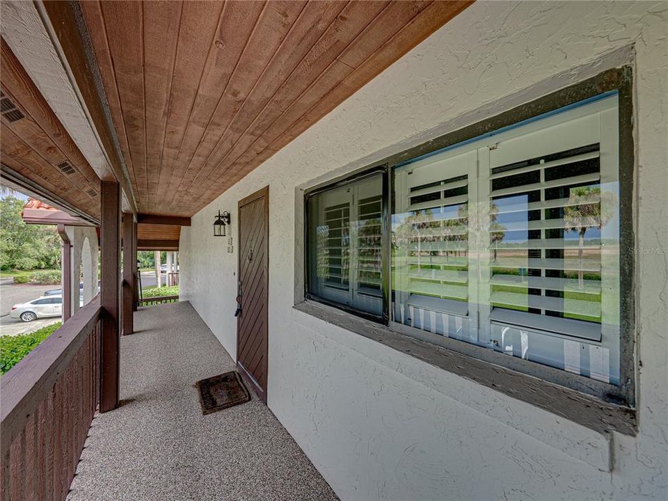 待售: $165,000 (2 贝兹, 2 浴室, 1280 平方英尺)