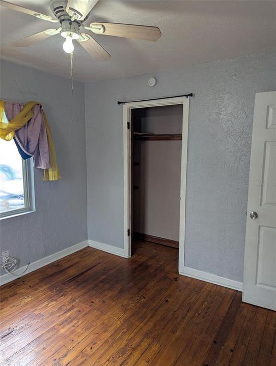 待售: $274,900 (3 贝兹, 0 浴室, 1175 平方英尺)