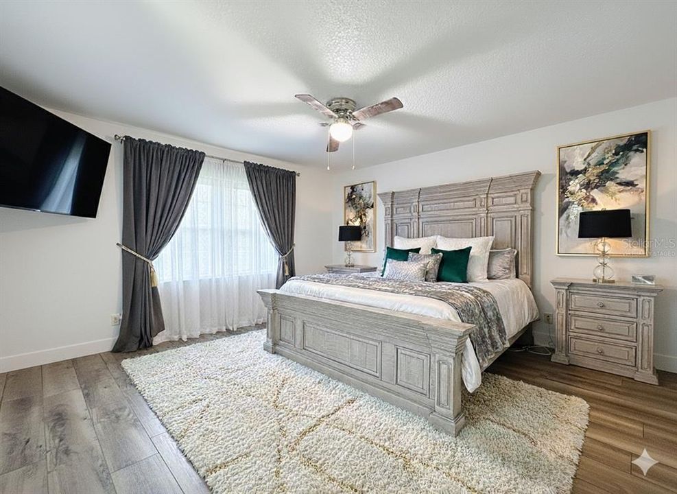 待售: $750,000 (3 贝兹, 2 浴室, 2471 平方英尺)