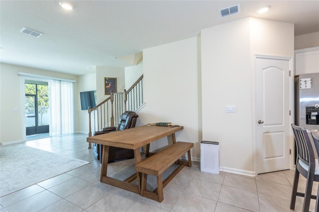 For Sale: $260,000 (3 beds, 2 baths, 1756 Square Feet)