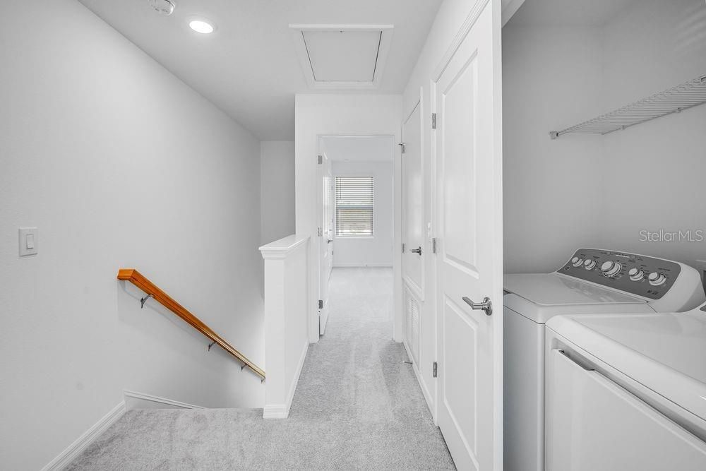 Active With Contract: $249,000 (2 beds, 2 baths, 1178 Square Feet)