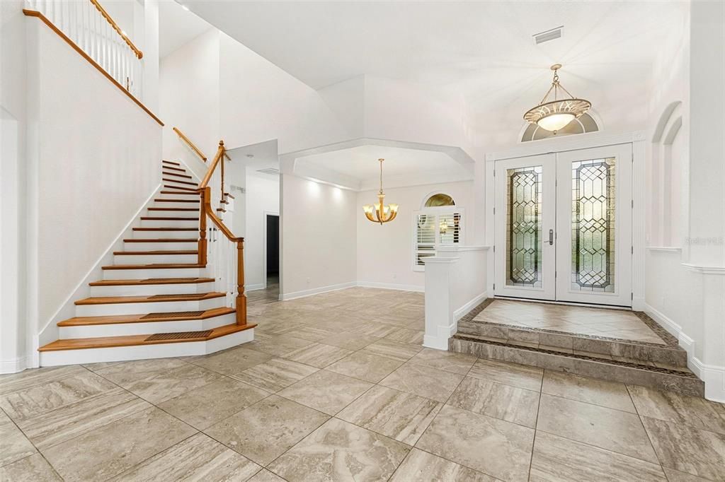 En Venta: $1,099,000 (4 camas, 4 baños, 3709 Pies cuadrados)