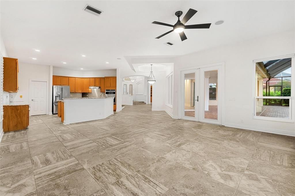 En Venta: $1,099,000 (4 camas, 4 baños, 3709 Pies cuadrados)