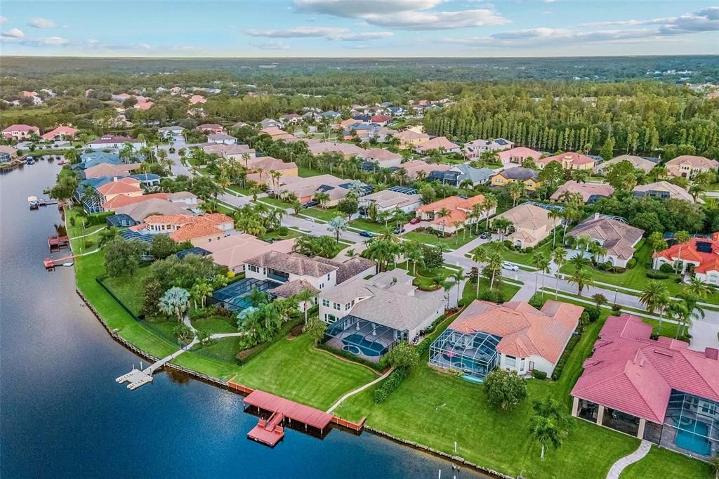 En Venta: $1,099,000 (4 camas, 4 baños, 3709 Pies cuadrados)