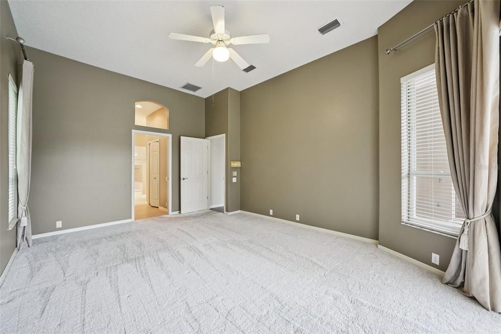 Active With Contract: $699,900 (4 beds, 3 baths, 2655 Square Feet)