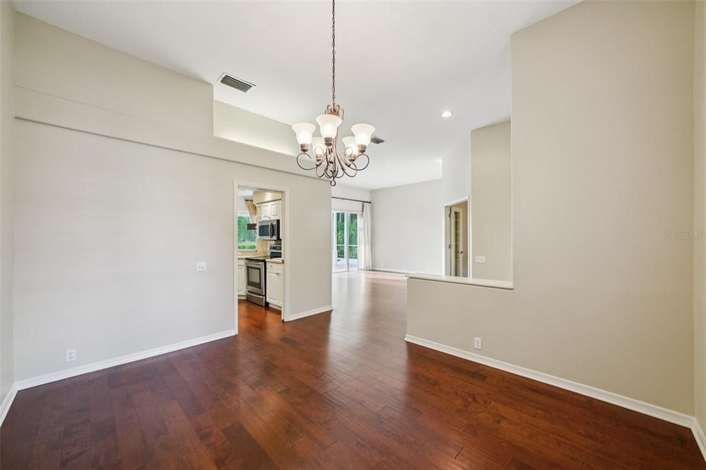 Active With Contract: $699,900 (4 beds, 3 baths, 2655 Square Feet)