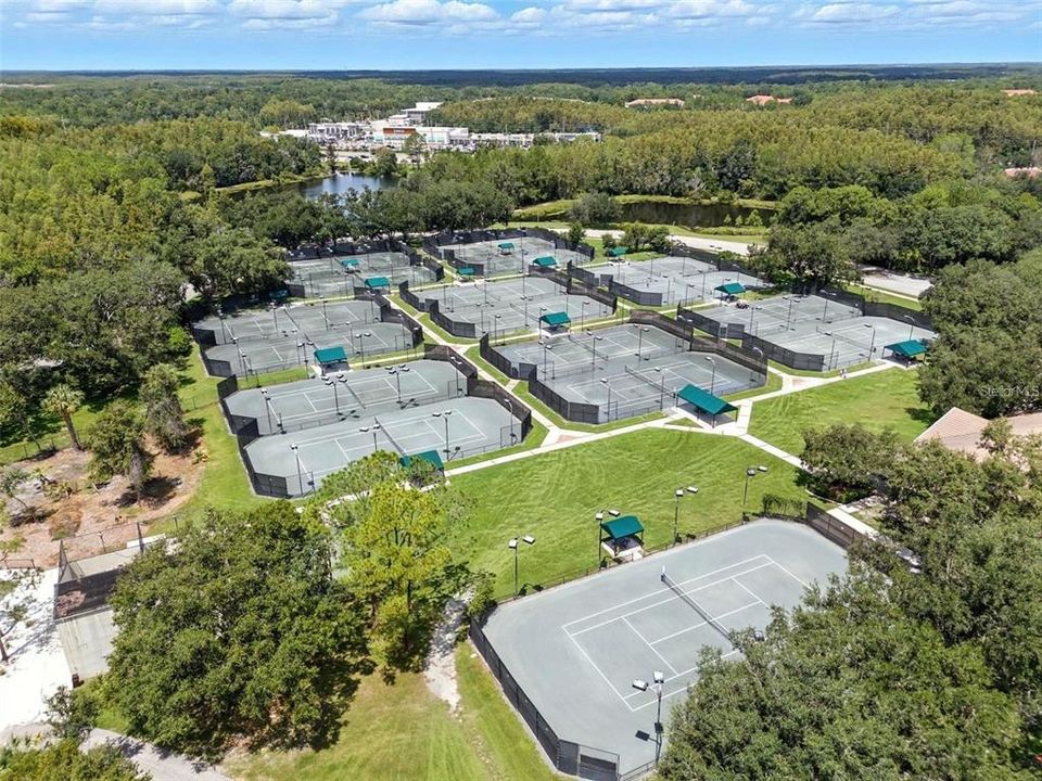 Active With Contract: $699,900 (4 beds, 3 baths, 2655 Square Feet)