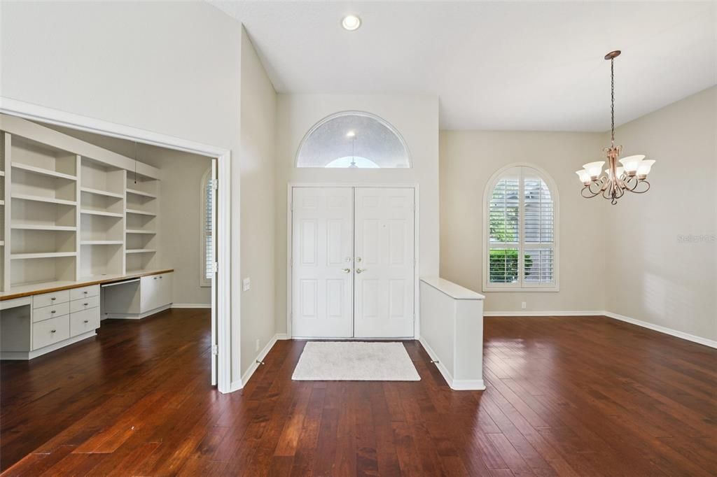 Active With Contract: $699,900 (4 beds, 3 baths, 2655 Square Feet)