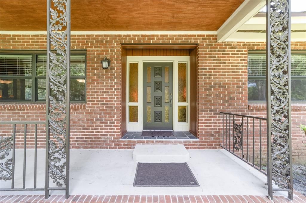 For Sale: $727,000 (3 beds, 2 baths, 2358 Square Feet)