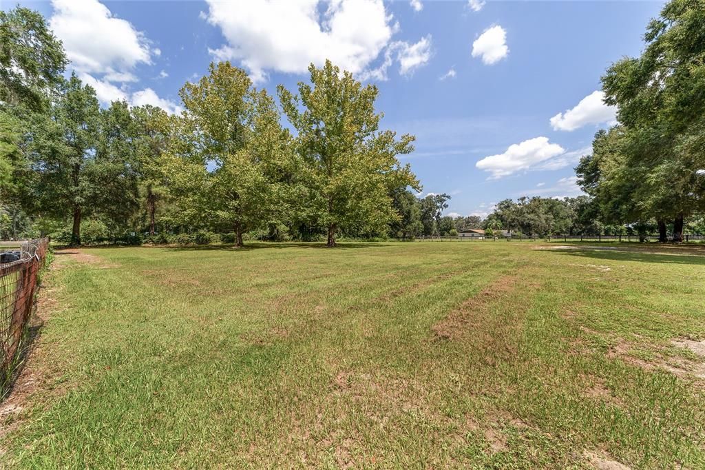 For Sale: $727,000 (3 beds, 2 baths, 2358 Square Feet)