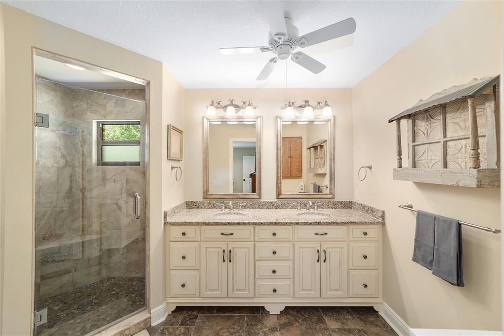 For Sale: $727,000 (3 beds, 2 baths, 2358 Square Feet)