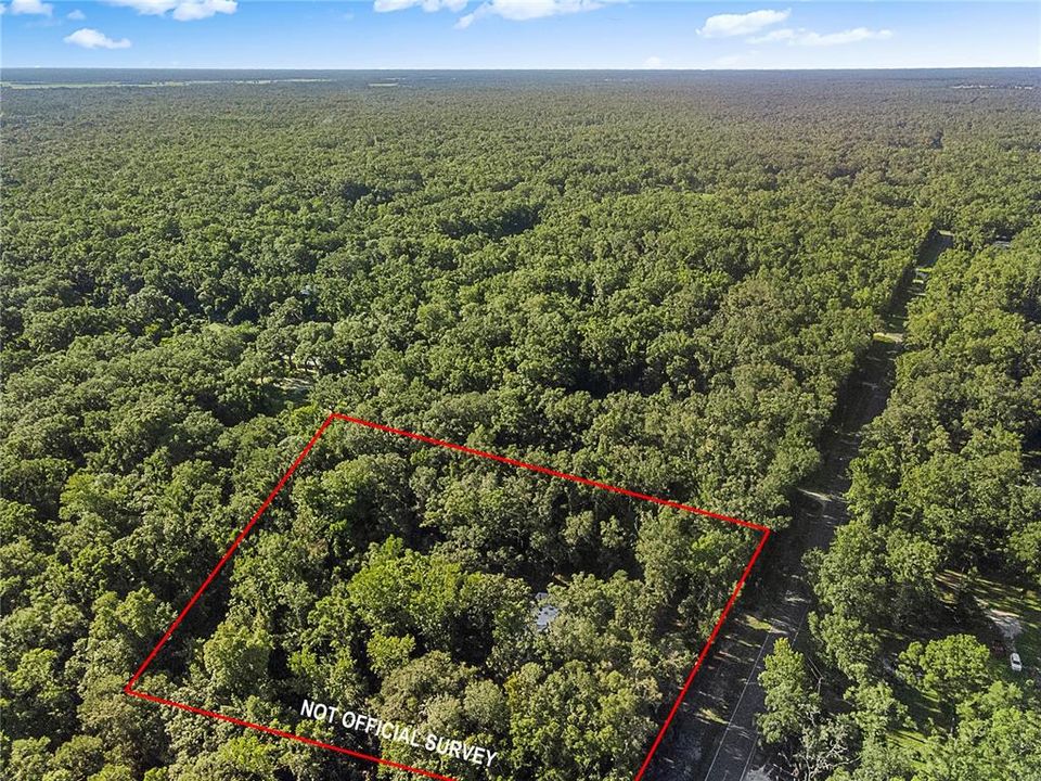 Activo con contrato: $289,000 (4 camas, 2 baños, 2240 Pies cuadrados)