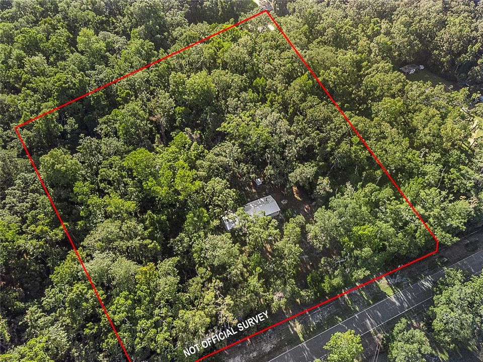 Activo con contrato: $289,000 (4 camas, 2 baños, 2240 Pies cuadrados)