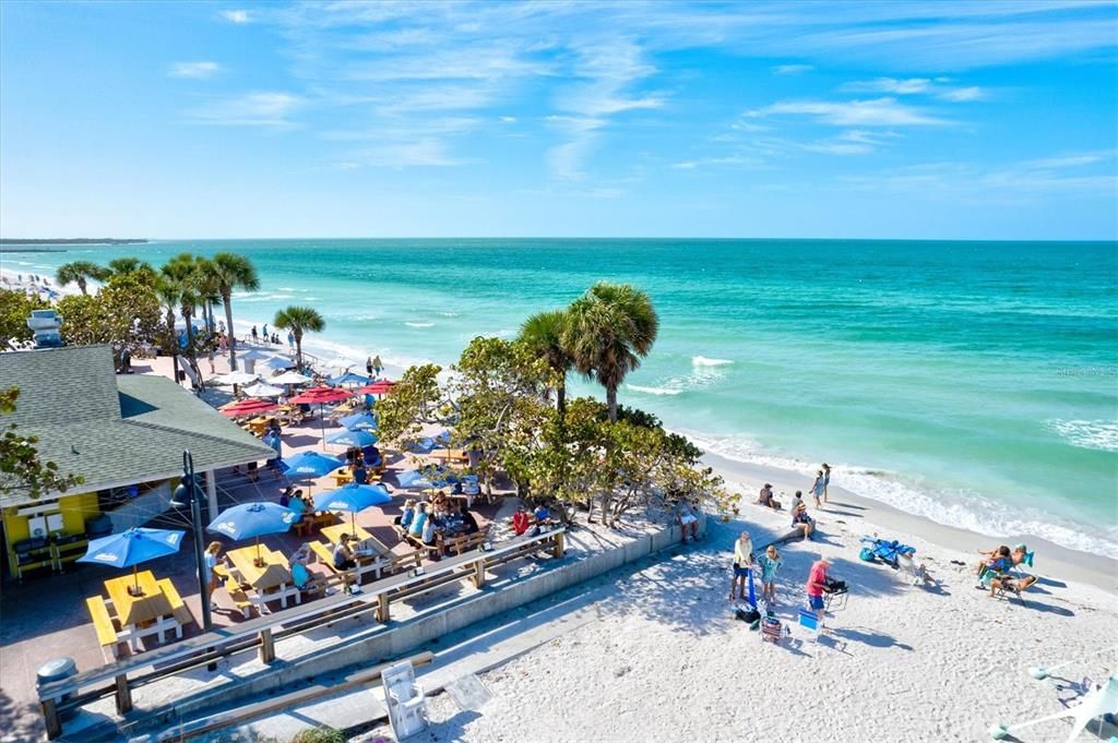 Active With Contract: $399,000 (3 beds, 0 baths, 1404 Square Feet)