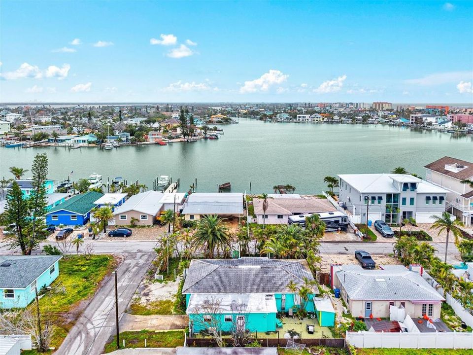 Active With Contract: $399,000 (3 beds, 0 baths, 1404 Square Feet)